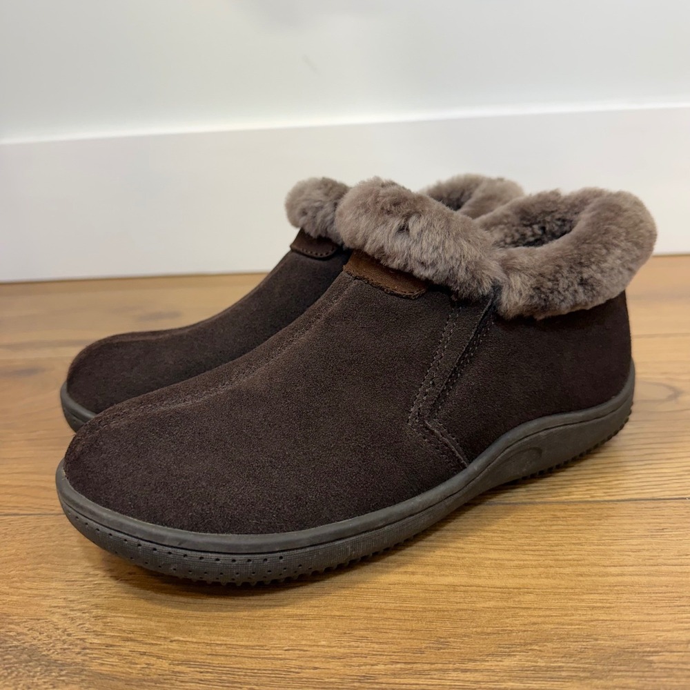 Overland Sheepskin Suede‎ Slipper Booties Womens 6 Brown Fur Lined Cozy EUC
